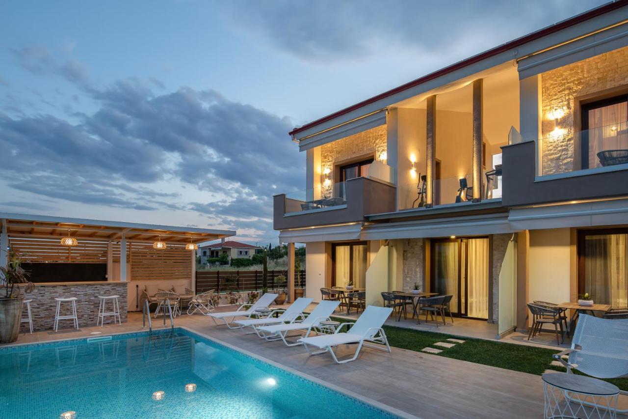 Villa Naiada นิกิติ ภายนอก รูปภาพ