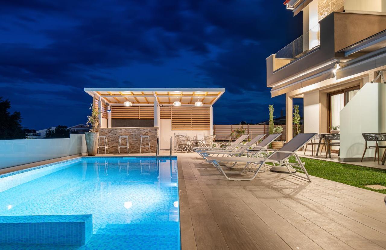 Villa Naiada นิกิติ ภายนอก รูปภาพ